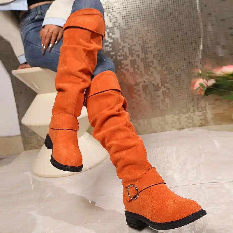 🎄Último día 49% de descuento❤️ Botas de mujer de color liso, modernas, con hebilla y tacón grueso hasta la rodilla, con punta redonda holgada para invierno