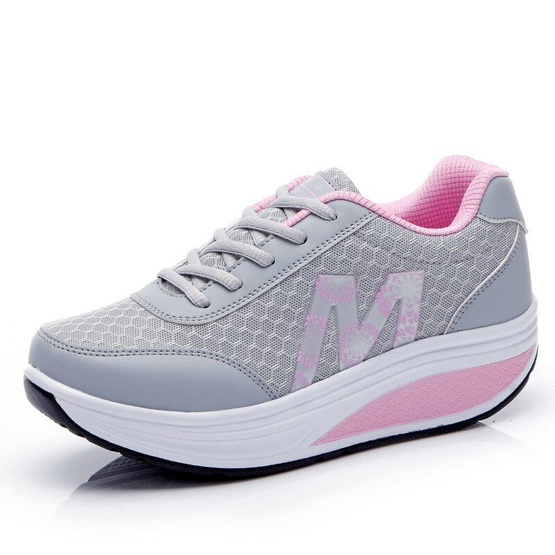 Oferta de esta semana: 50% de descuento en zapatillas ortopédicas correctoras para mujer, zapatos cómodos para trabajar.