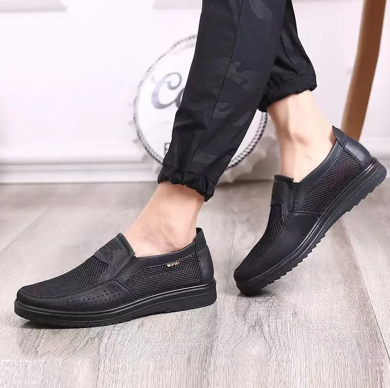 Oferta de esta semana: 50% de descuento en mocasines ortopédicos de malla transpirable para hombre