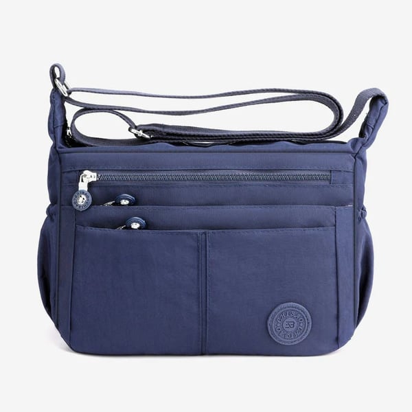 Bolso bandolera informal impermeable de gran capacidad y múltiples bolsillos.