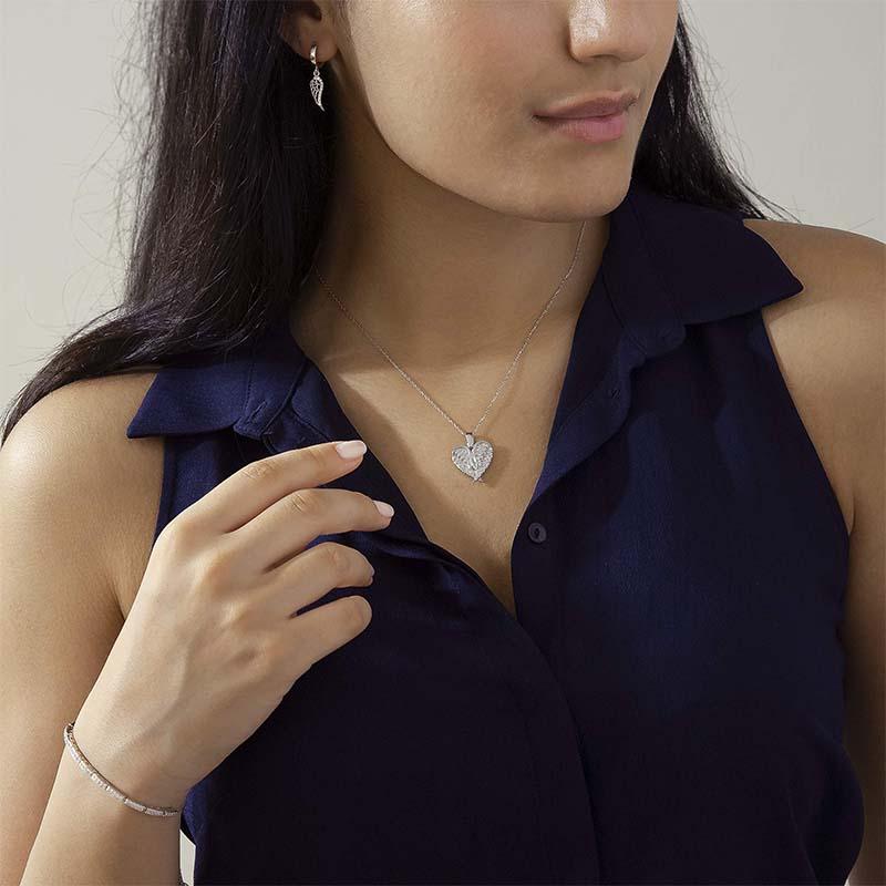 Collar de alas de ángel