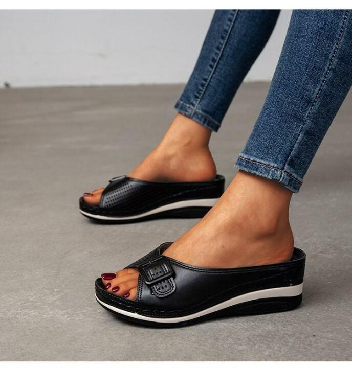 Sandalias ortopédicas con plantilla suave para mujer