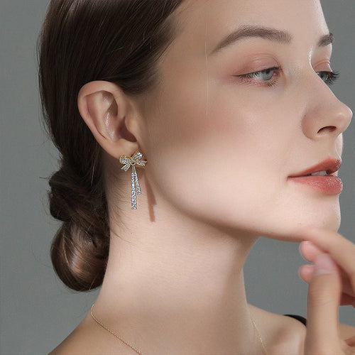 Pendientes de diamantes con lazo francés